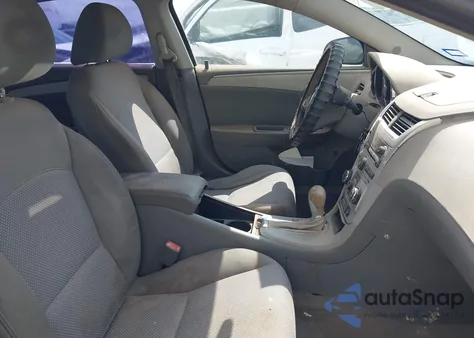 2010 Chevrolet Malibu 1Lt z USA, uszkodzony, nr VIN 1G1ZC5E00AF249751